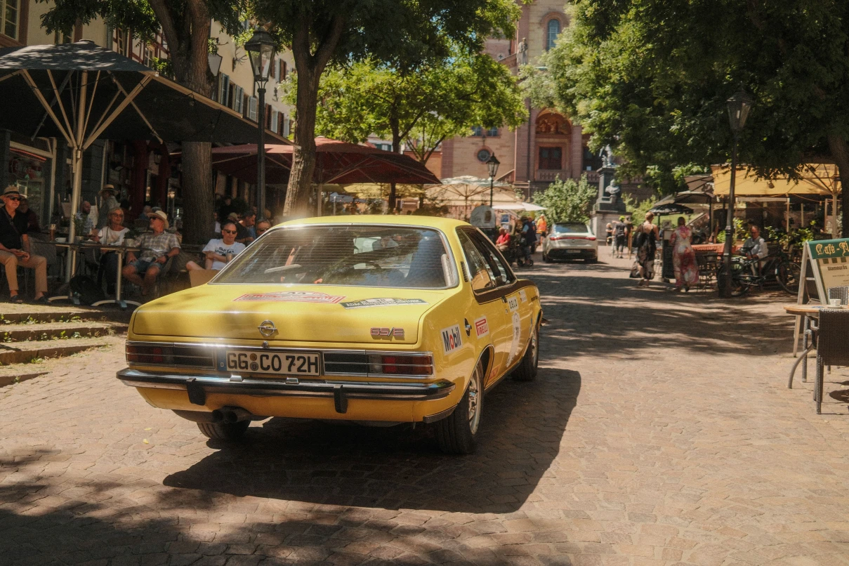 Heidelberg Historic in Weinheim: Manuel Just erleidet Oldtimer-Panne