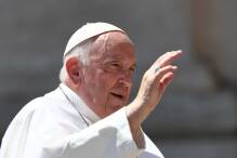 Papst nach OP im Krankenhaus - Vatikan tritt Sorgen entgegen
