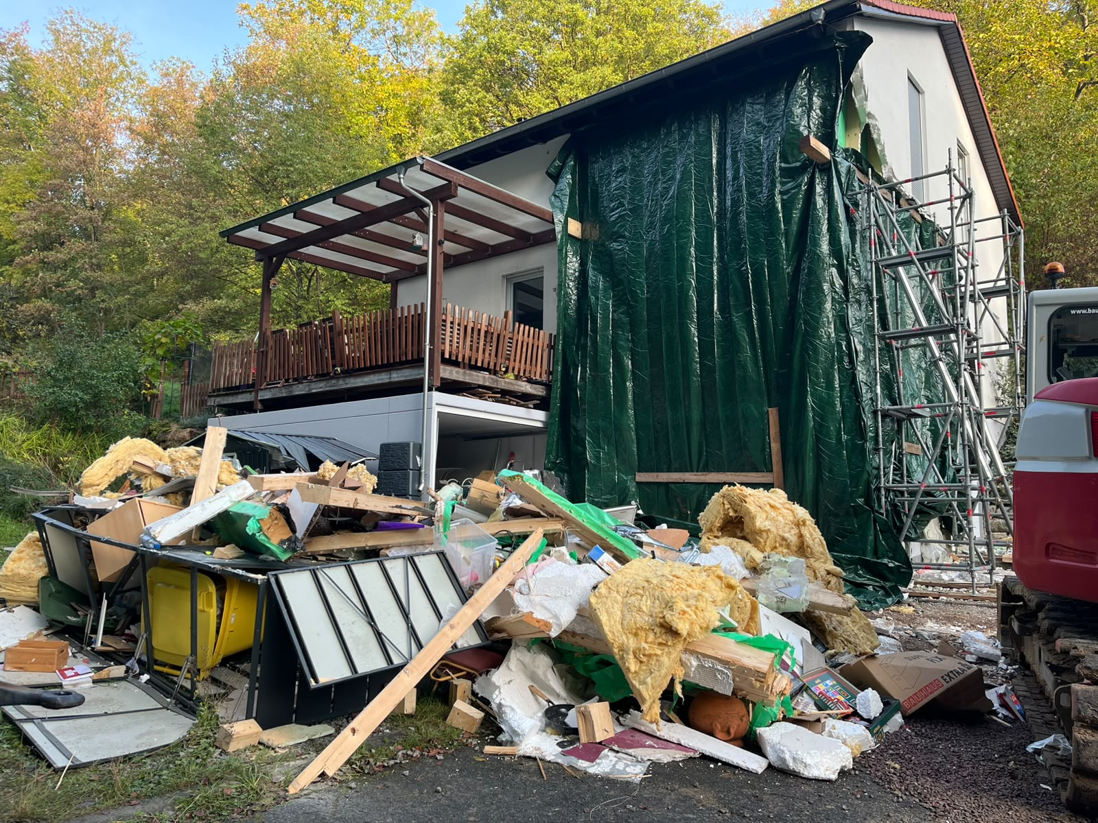 After excavator attack in Mörlenbach: Friends launch online fundraising ...