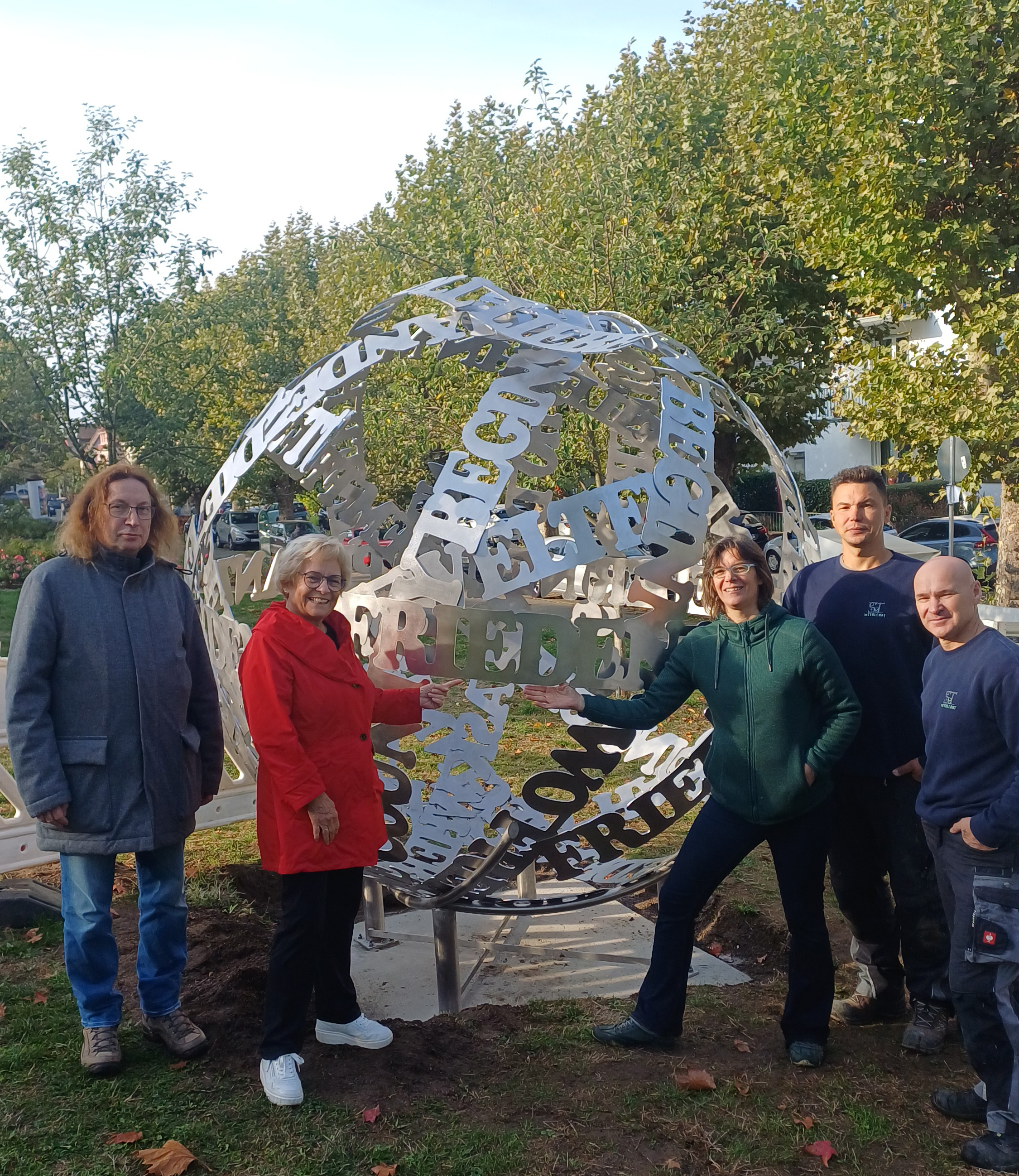 A Globe Full of Hope for Weinheim