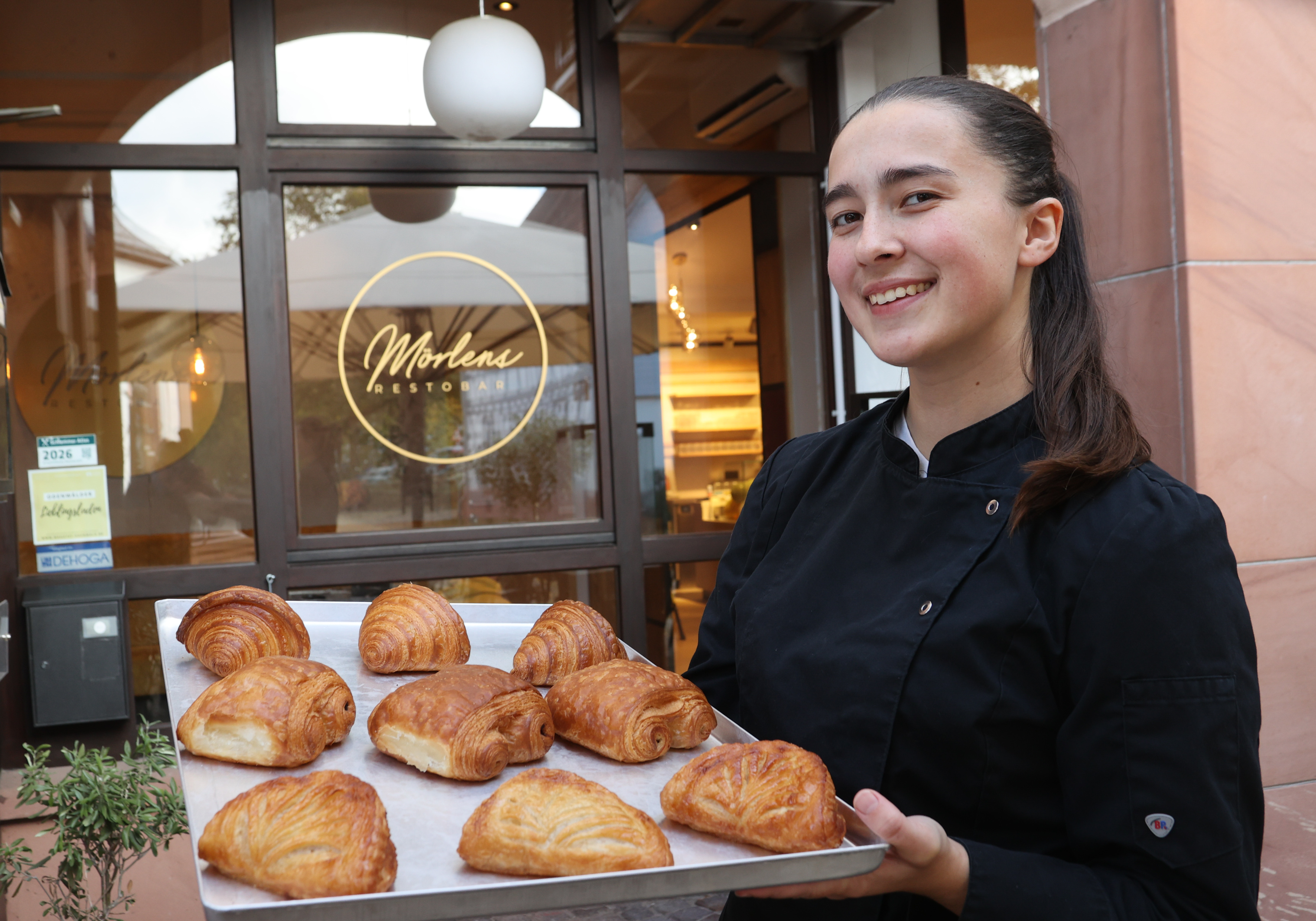 Junge Pariserin (23) eröffnet Pâtisserie in Mörlenbach