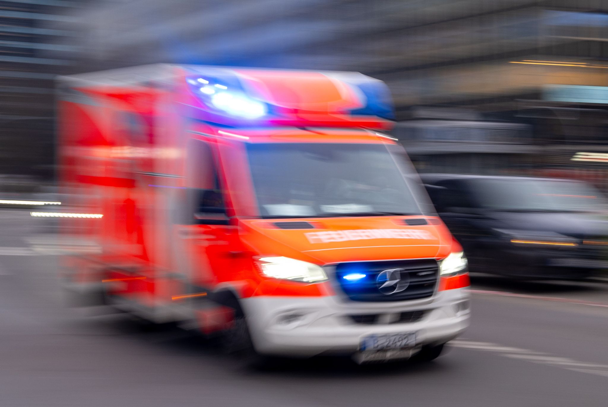 58-Jähriger bei Sturz mit E-Scooter schwer verletzt | WNOZ