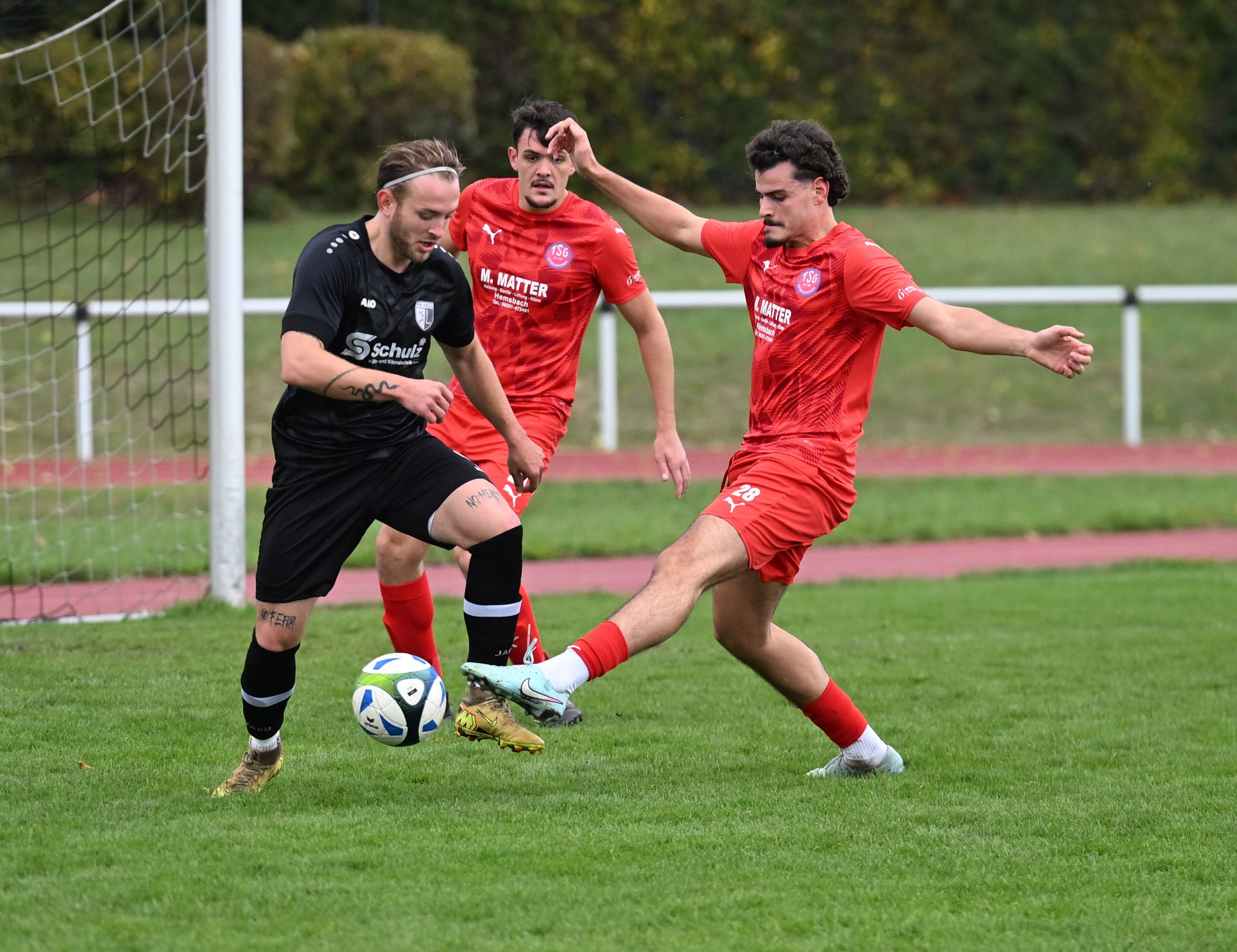 Fünf Minuten auf dem Platz, dann Rot: Leutershausens kurioser Derbyheld
