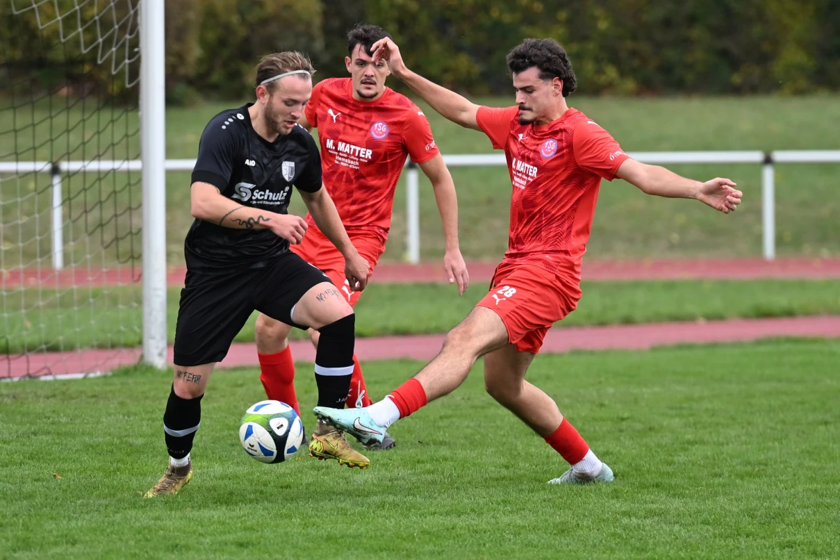 Fünf Minuten auf dem Platz, dann Rot: Leutershausens kurioser Derbyheld
