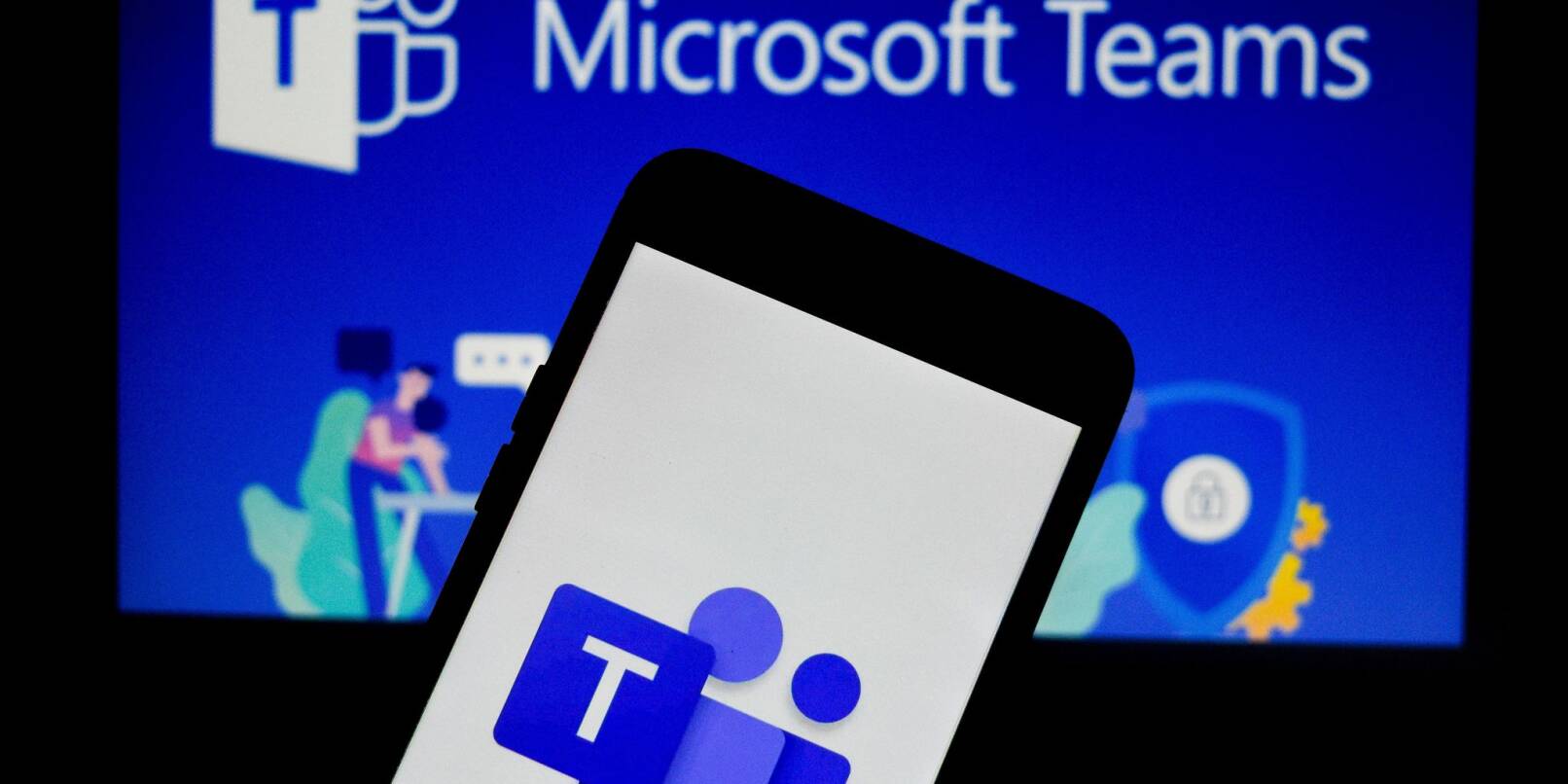 Das Logo der Kommunikationsplattform MS Teams von Microsoft auf einem Handy.