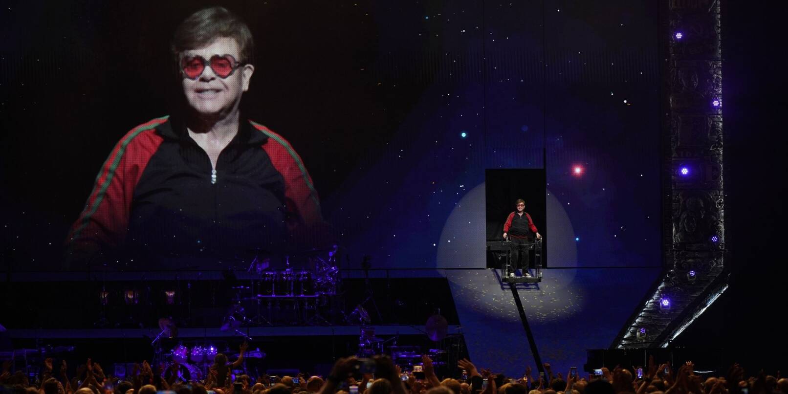 Elton John beendete seine «Farewell Yellow Brick Road»-Tournee in Stockholm.
