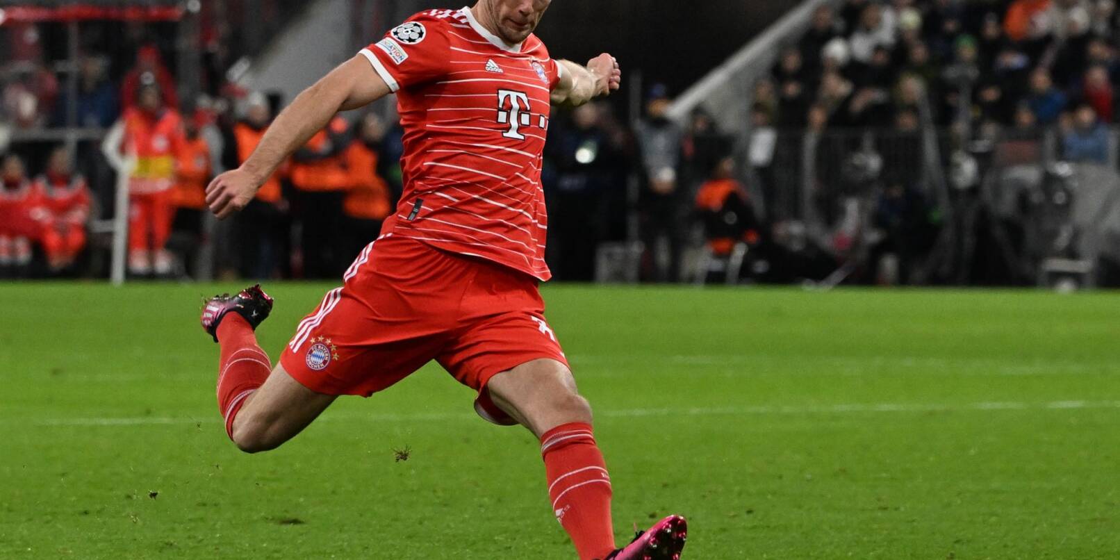 Steht mit Bayern gegen den BVB unter Druck: Leon Goretzka.