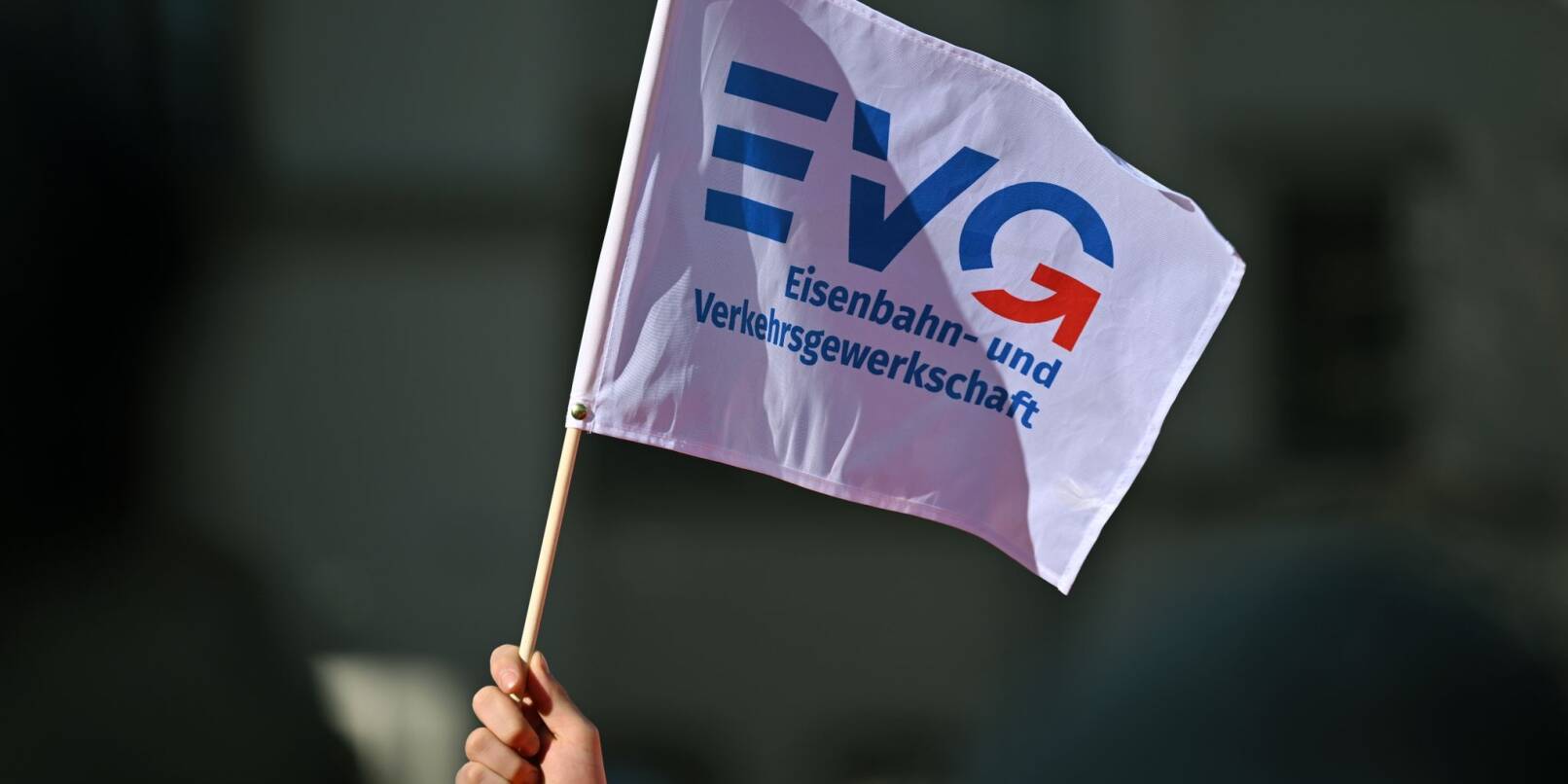 Die Eisenbahn- und Verkehrsgewerkschaft (EVG) verhandelt wieder.