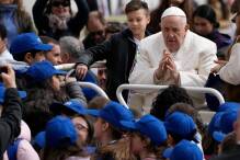 Vatikan: Papst wegen Atemwegsinfekt in Krankenhaus
