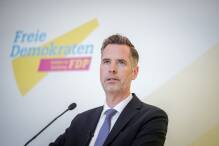 Dürr will FDP-Fraktionschef im Bundestag bleiben 
