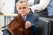 Ex-Bundesminister Krause erhält fast 2 Jahre auf Bewährung 
