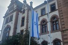 Weinheim zeigt Flagge für Israel 
