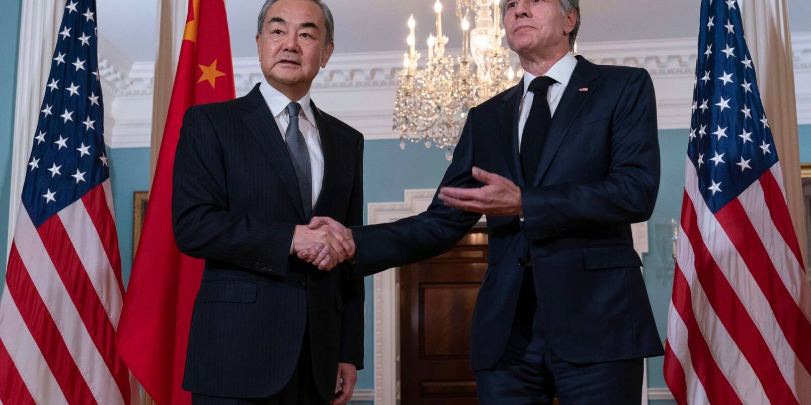 Chinas Außenminister Wang Yi und US-Außenminister Antony Blinken haben sich in Washington getroffen.