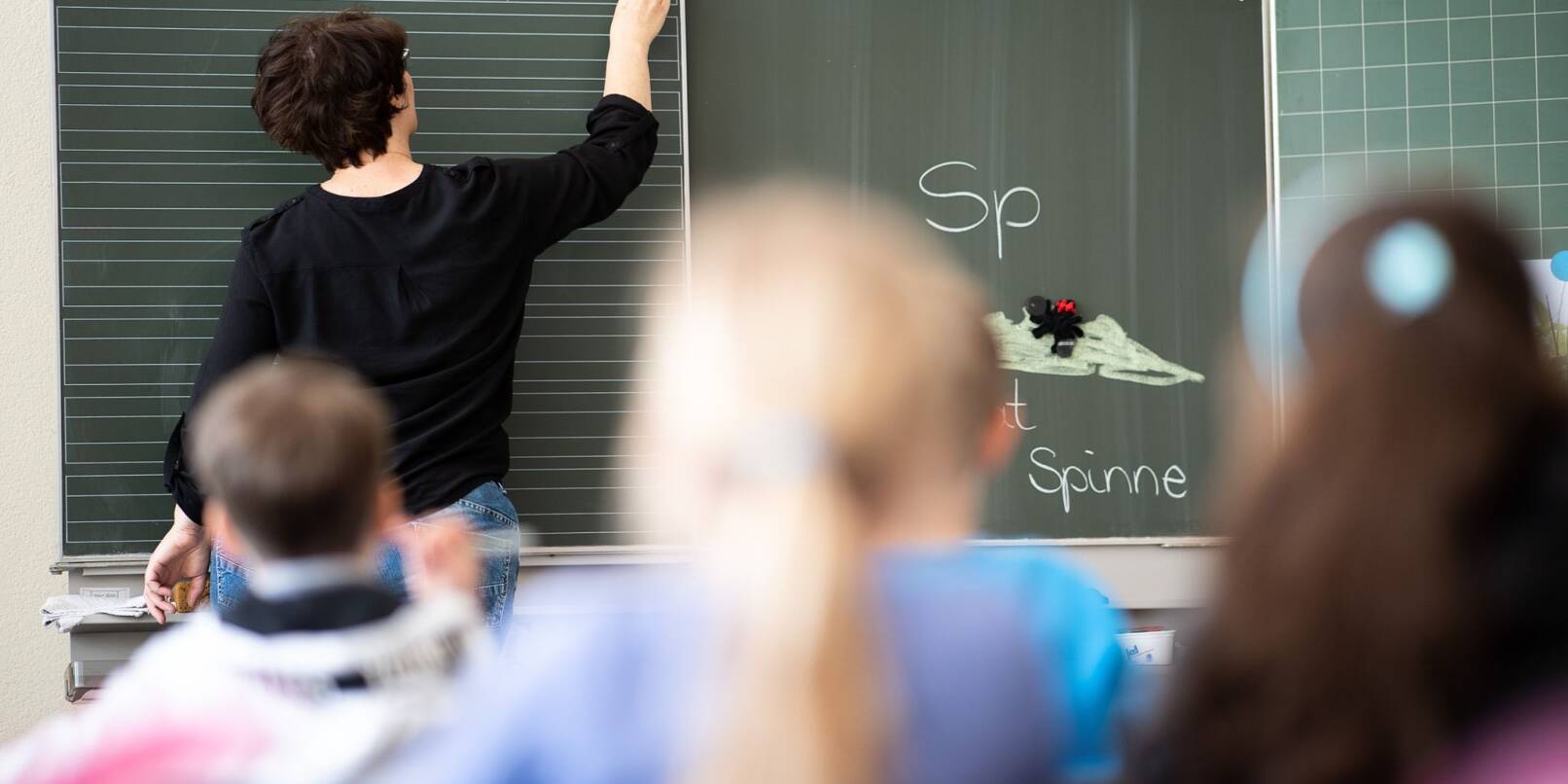 Unterricht an einer Grundschule: Die Probleme im deutschen Bildungssystem stehen seit Monaten im Fokus der politischen Debatte.