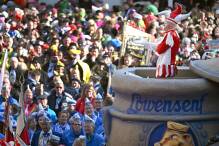 Karnevalsauftakt: Polizei nimmt 26 Menschen in Gewahrsam
