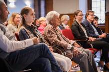 Festakt im Weinheimer Rathaus: Ehrenbürgerwürde an Ingrid Noll verliehen 