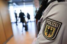 Sechs Haftbefehle am Flughafen Frankfurt vollstreckt
