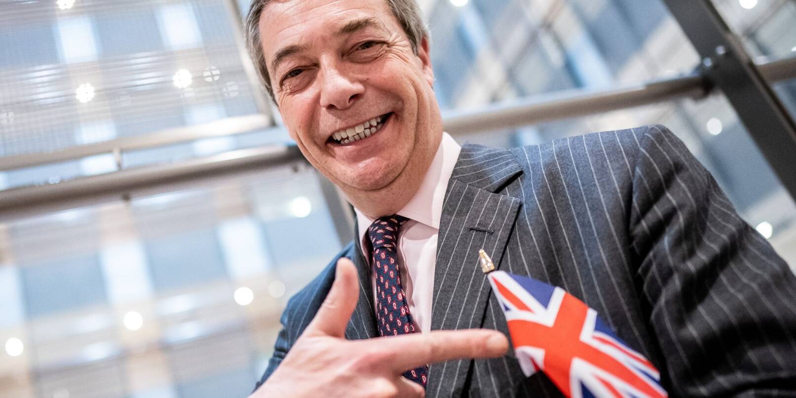 Rechtspopulist Nigel Farage geht ins britische Dschungelcamp.