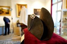 Hut von Napoleon für fast zwei Millionen Euro versteigert 

