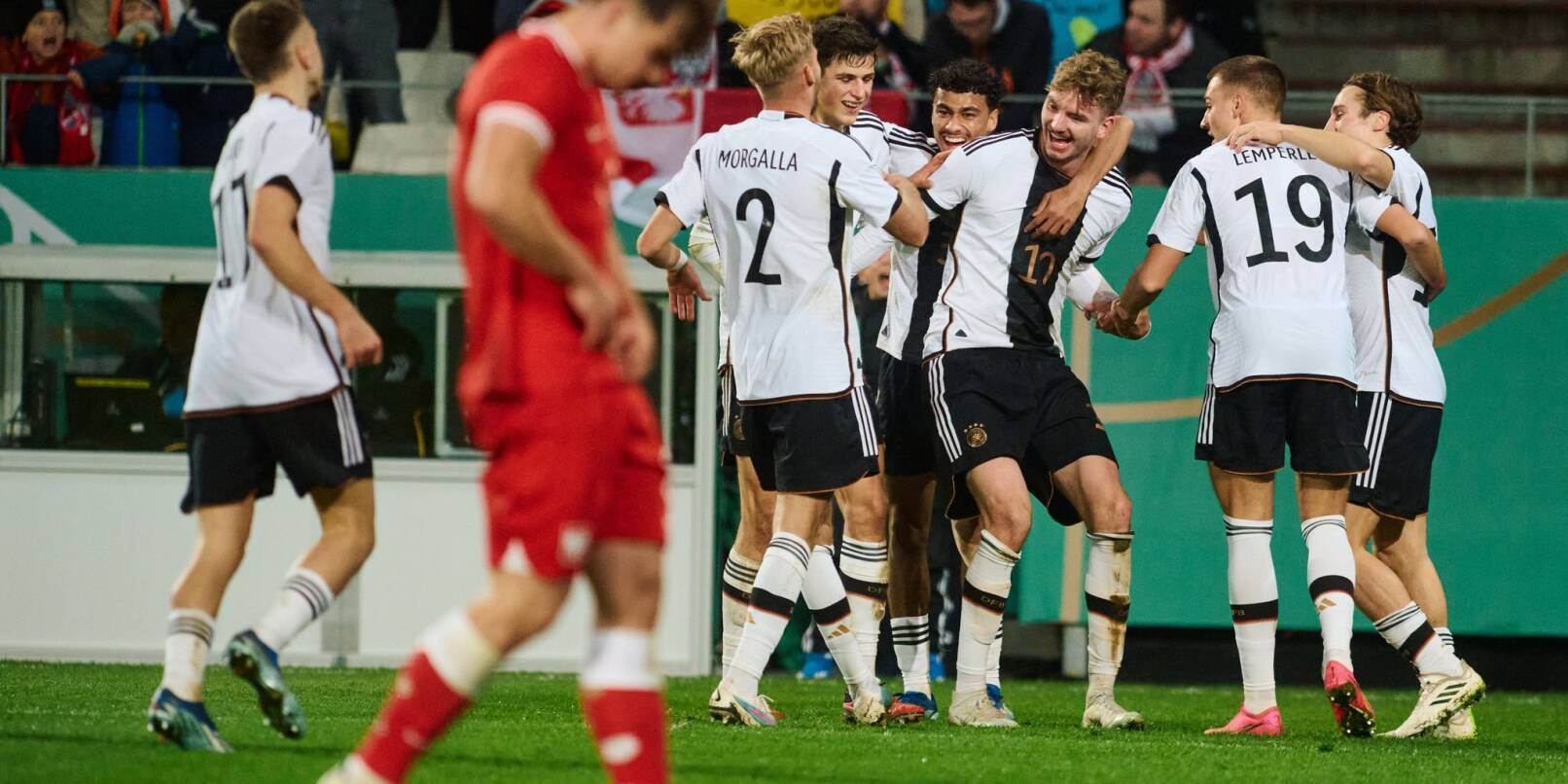 Die deutsche U21 setzte sich nach Rückstand noch mit 3:1 gegen Polen durch.