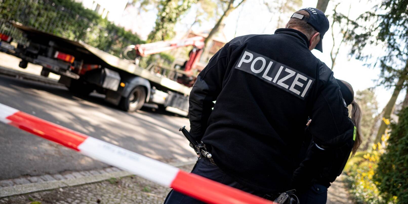 Am Donnerstagmorgen kam es in Berlin-Charlottenburg zu einem tätlichen Angriff auf einen Taxifahrer.