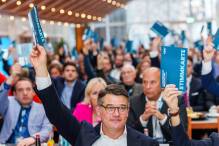 CDU und SPD beschließen schwarz-roten Koalitionsvertrag

