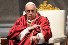 Papst Franziskus bei Karfreitagsliturgie im Petersdom
