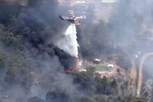 Buschbrand bedroht Vorort der australischen Großstadt Perth
