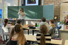ZiSch: Zeitung macht Schule  ZiSch: Zeitung macht Schule