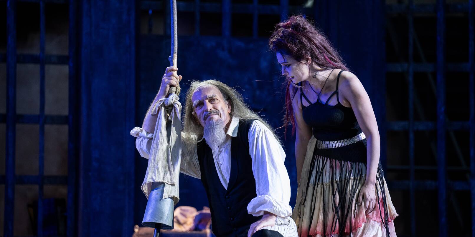 Das Theaterstück „Der Mann von La Mancha“ wird im Rahmen der Schlossfestspiele an neun Abenden aufgeführt. Die Inszenierung stammt von Chusch Jung, der auch die Titelrolle singt.