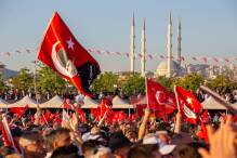 Expertin: Türkei-Wahl wichtig für Zukunft von Demokratien
