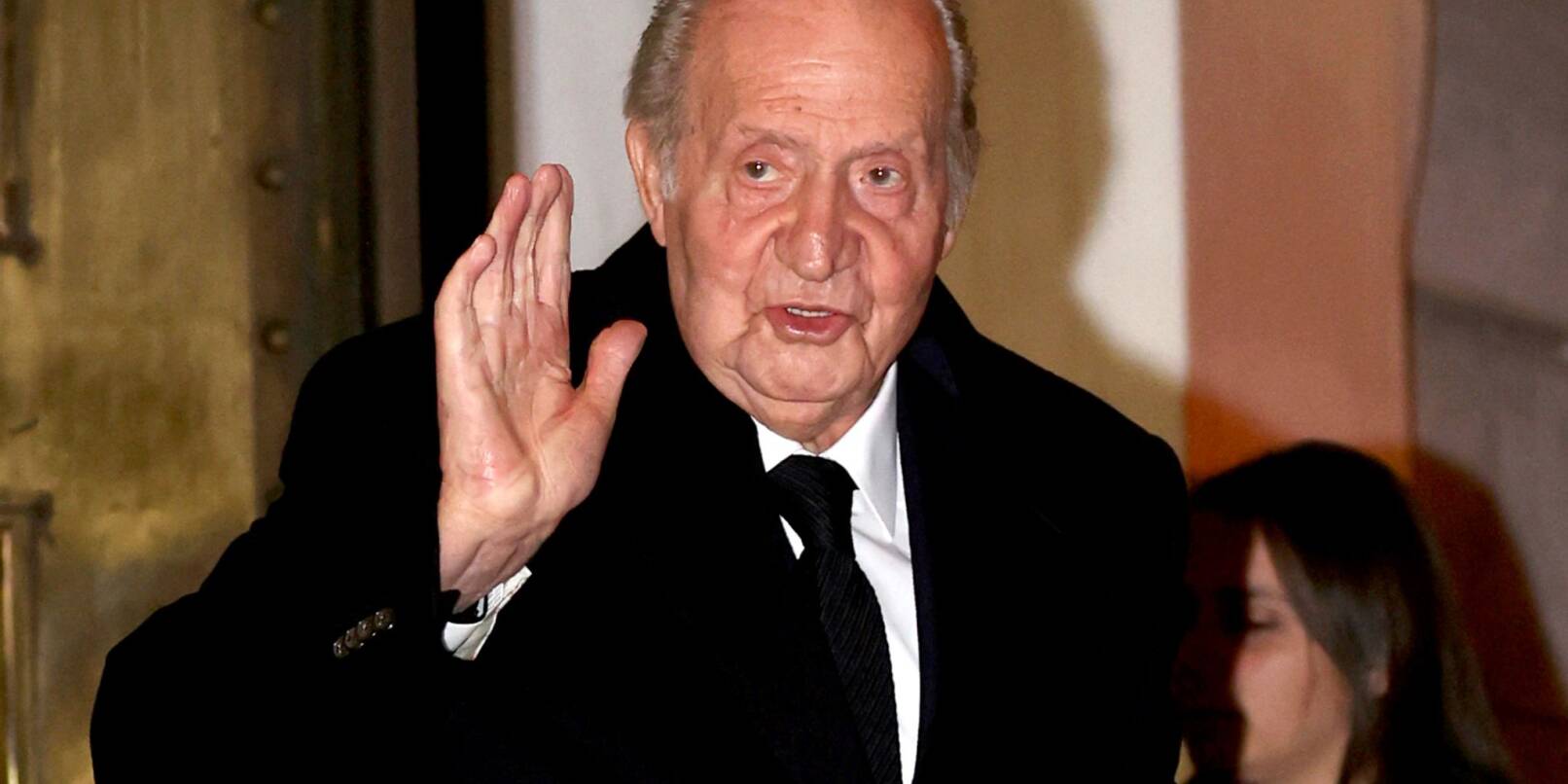 Spaniens Altkönig Juan Carlos de Borbon soll einen Heimatbesuch angekündigt haben.