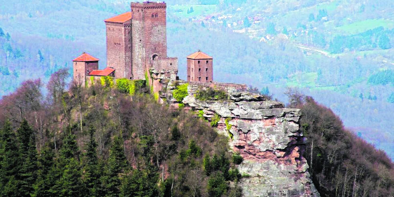 Burg Trifels bei Annweiler in der Südpfalz.