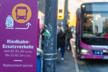 Für Riedbahn-Sanierung fehlen noch mehr als 100 Busfahrer
