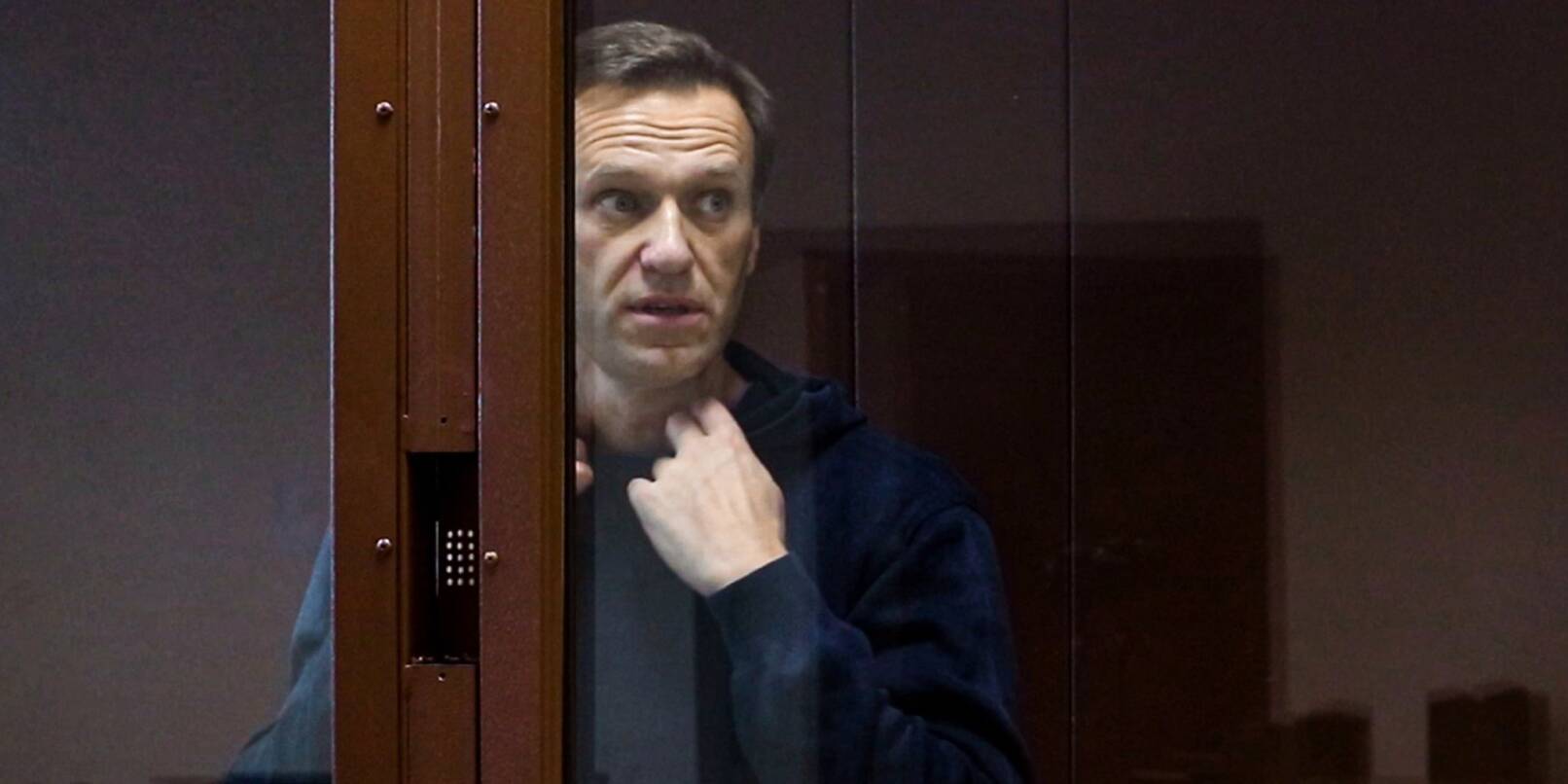 Der russische Kremlgegner Alexej Nawalny bei einer Anhörung im Jahr 2021. Derzeit sitzt er in Russland im Gefängnis.