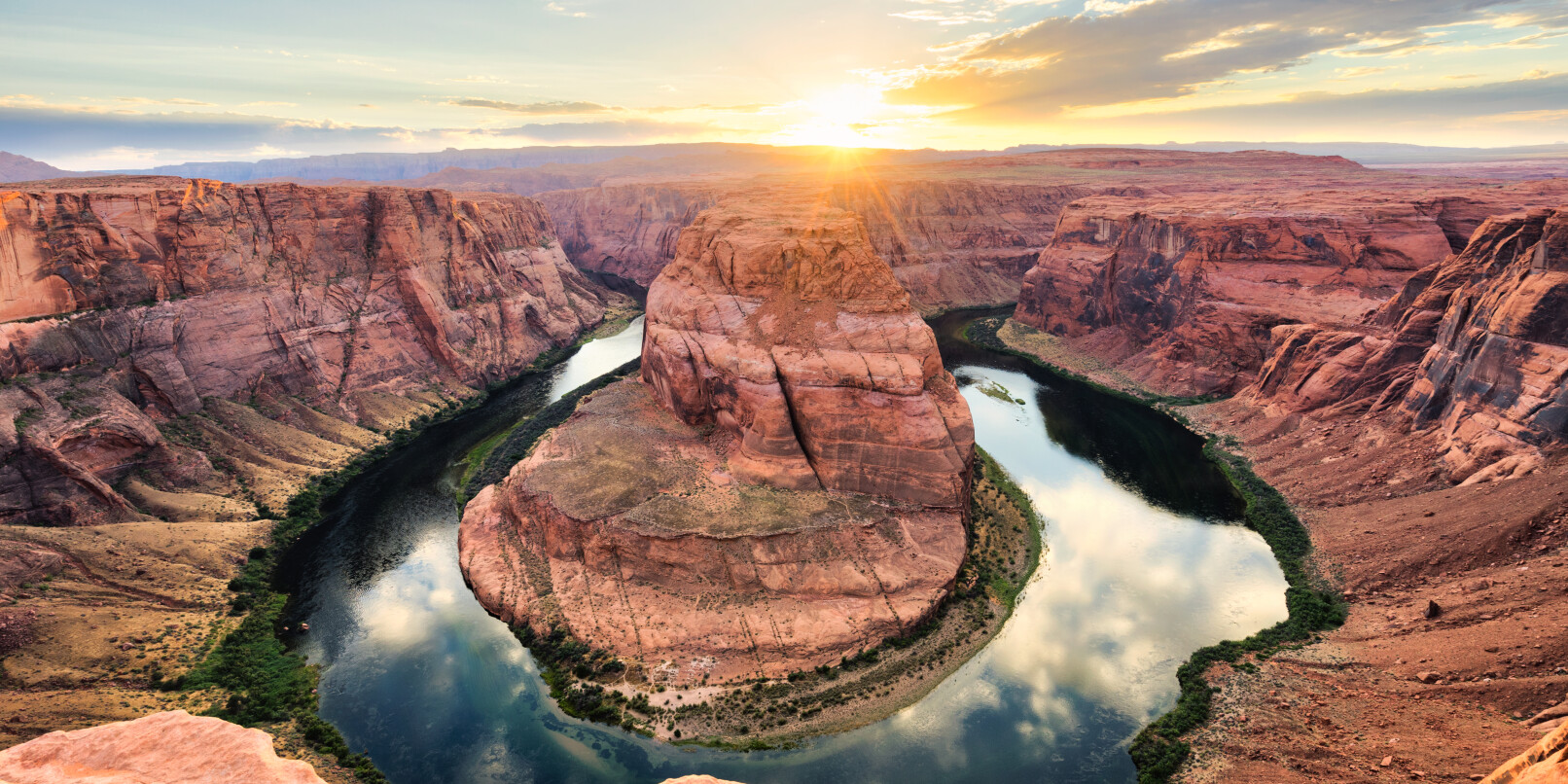 Spektakuläre Landschaft: der Horseshoe Bend im US-Bundesstaat Arizona. Spektakuläre Landschaft: der Horseshoe Bend im US-Bundesstaat Arizona.
