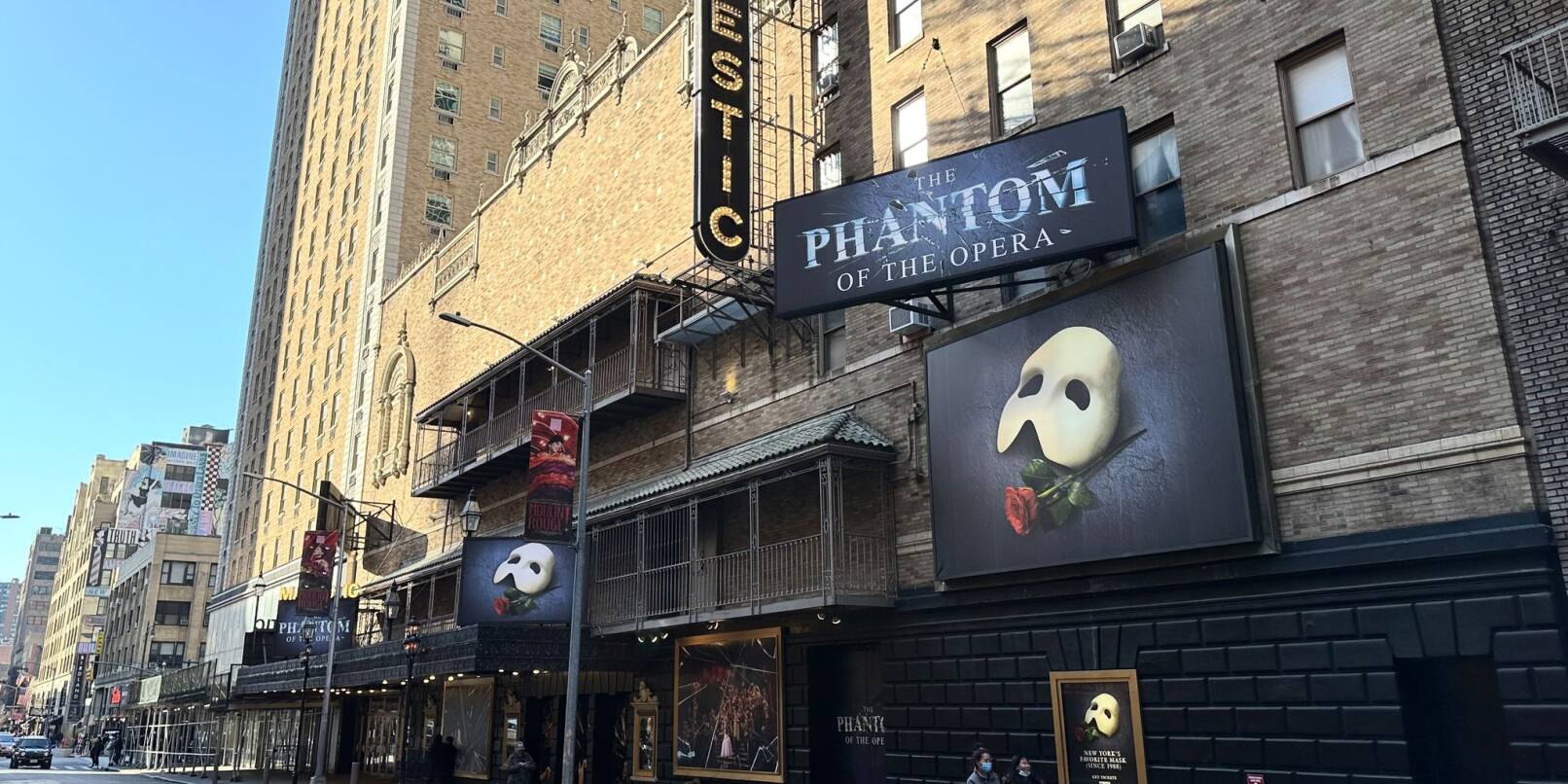 Im Majestic Theatre wird am 16.04.2023 nach mehr als 35 Jahren zum letzten Mal «Das Phantom der Oper» gespielt. Es ist das am längsten laufende Stück in der Geschichte des berühmten Theaterviertels.