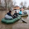 Weitere Dörfer in russischen Flutgebieten geräumt
