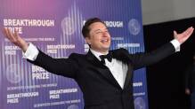 Tesla will neue Aktionärsabstimmung über Milliarden für Musk
