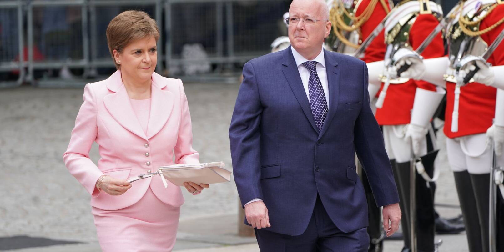 Die ehemalige schottische Premierministerin Nicola Sturgeon (l.) und ihr Ehemann Peter Murrell.