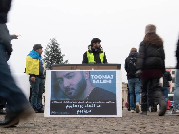 Zeitung: Iranischer Rapper Salehi zum Tode verurteilt
