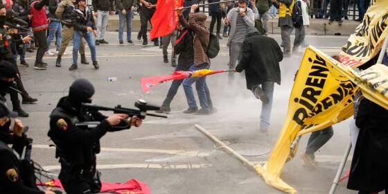 Polizei verhindert Mai-Protest in Istanbul 
