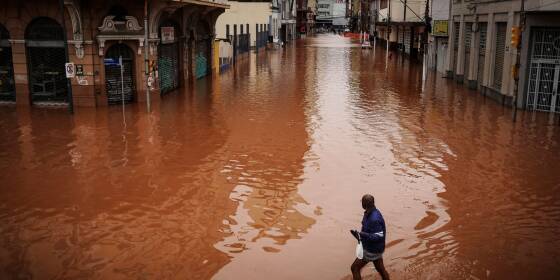 Mindestens 56 Tote bei Überschwemmungen in Brasilien
