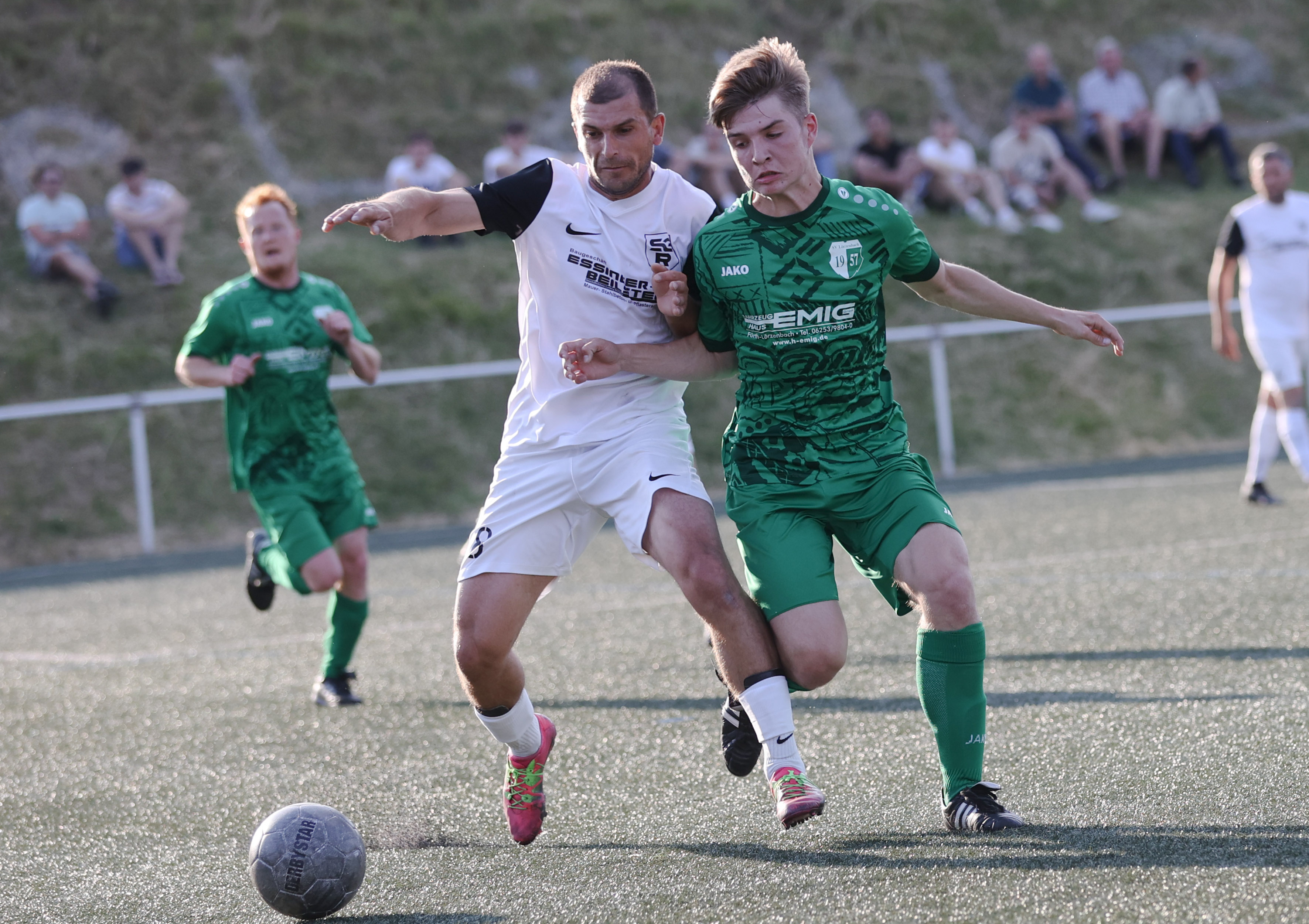 Der Lörzenbacher Noah Mades ist im Abitur- und Aufstiegs-Stress 