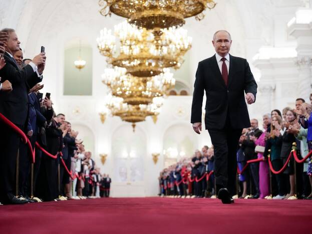 Putin zum fünften Mal als Präsident eingeschworen
