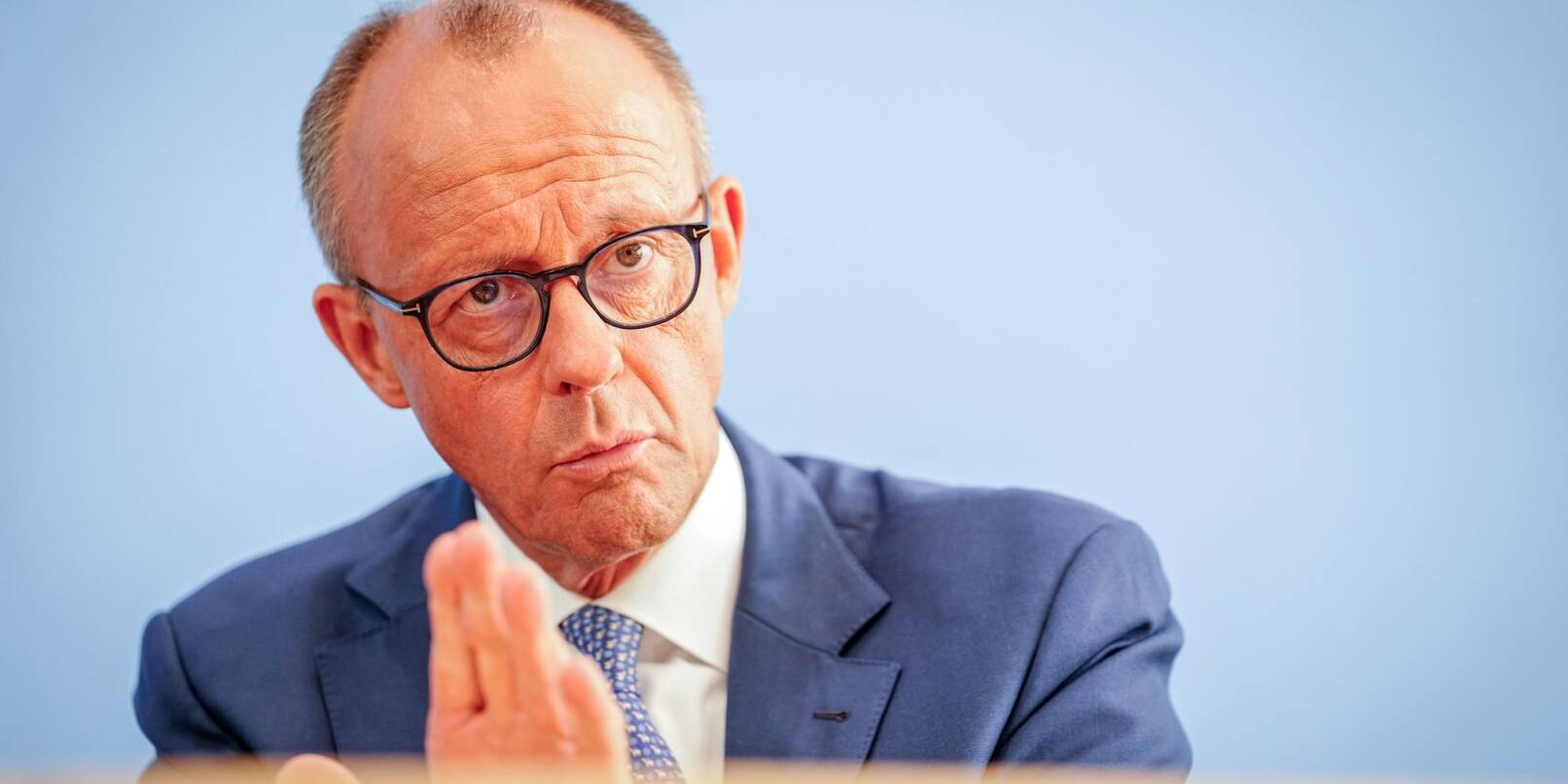 CDU-Chef Merz präsentierte nach seinem Treffen mit Kanzler Scholz (SPD) einen ganzen Forderungskatalog zur Verschärfung der Migrationspolitik. (Archivbild) CDU-Chef Merz präsentierte nach seinem Treffen mit Kanzler Scholz (SPD) einen ganzen Forderungskatalog zur Verschärfung der Migrationspolitik. (Archivbild)