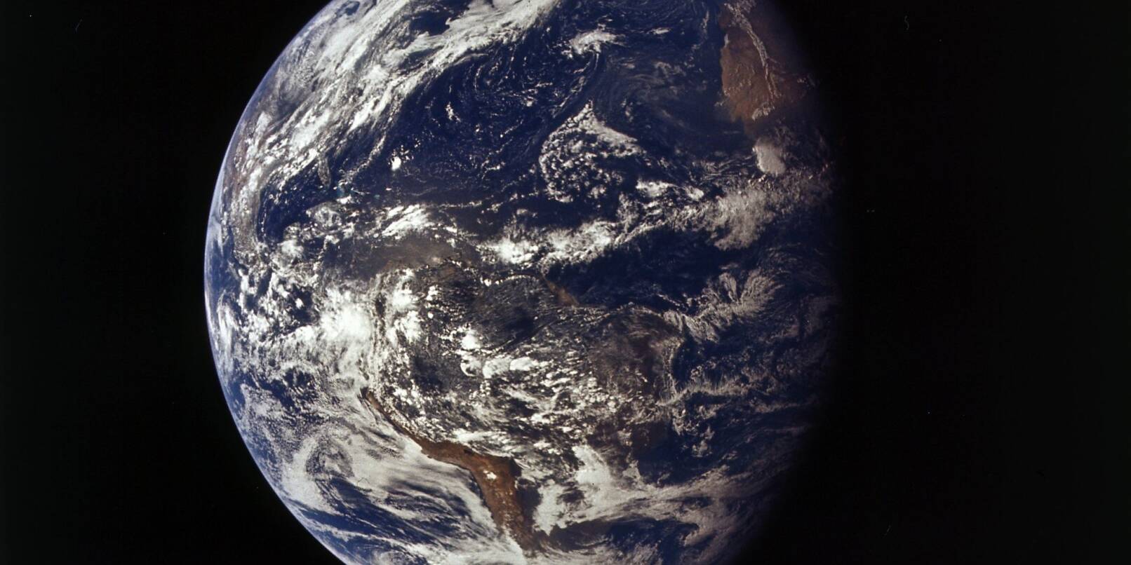 Mit eigenen Satelliten will der Freistaat nicht nur wichtige Bilder für Hochwasserprognosen oder Klimaveränderungen machen. Auch die digitale Souveränität des Freistaates soll damit verbessert werden. (Symbolbild) Mit eigenen Satelliten will der Freistaat nicht nur wichtige Bilder für Hochwasserprognosen oder Klimaveränderungen machen. Auch die digitale Souveränität des Freistaates soll damit verbessert werden. (Symbolbild)