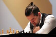 Schach-Held Nepomnjaschtschi: Auf Distanz zu den Kremltürmen
