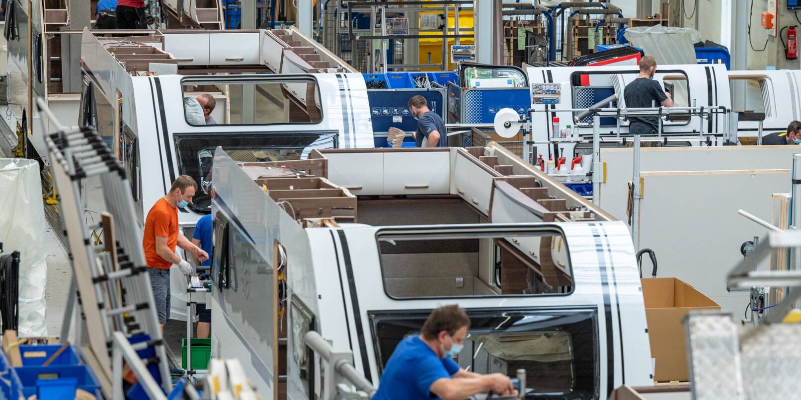 Wohnmobilhersteller Knaus Tabbert wird in seinen Hauptwerken eine Produktionspause einlegen. (Archivbild) Wohnmobilhersteller Knaus Tabbert wird in seinen Hauptwerken eine Produktionspause einlegen. (Archivbild)