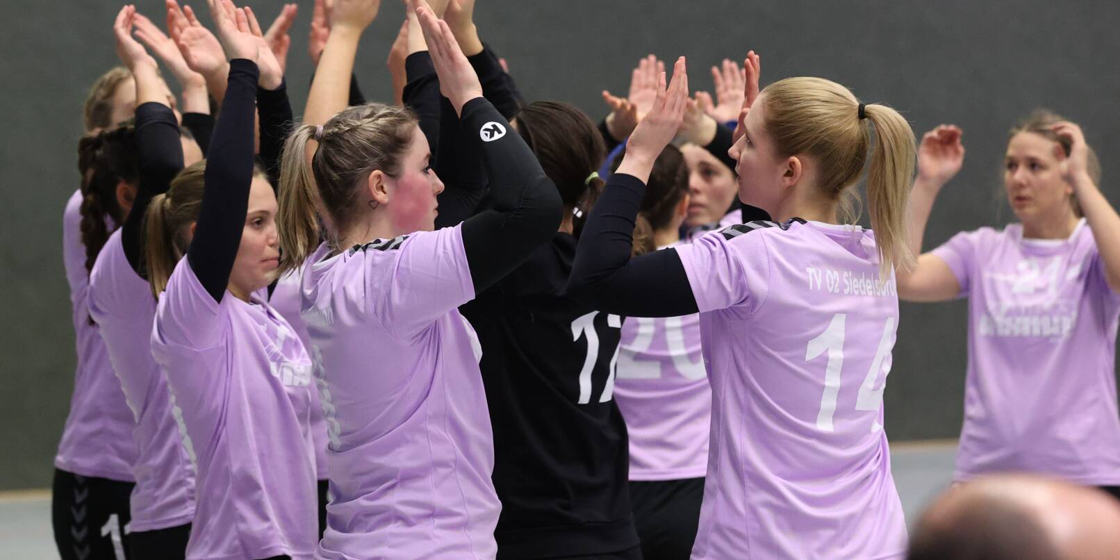 Die Handballerinnen des TV 02 Siedelsbrunn werden sich am kommenden Samstag in der Heimpartie gegen die HSG Bieberau-Modau zum letzten Mal abklatschen, denn für die kommende Runde wurde das Frauenteam abgemeldet.